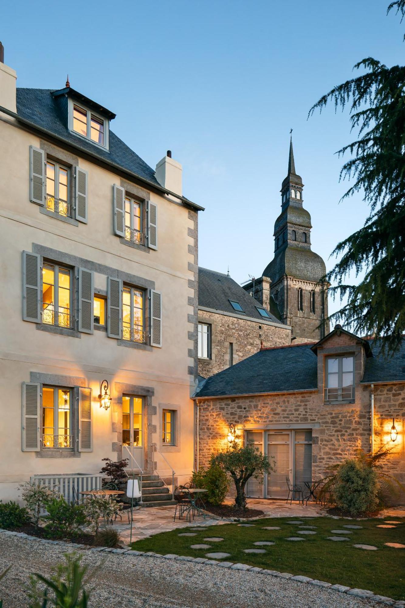 Clos Du Cedre - Chambres D'Hotes D'Exception, Luxury B&B A Dinan Exterior foto